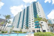 Beautiful apartment by the beach | Sian Residences