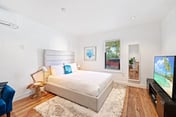 Charming Studio with shared Patio