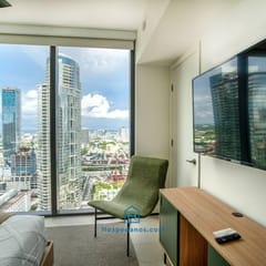 Brand new luxury condo in Downtown