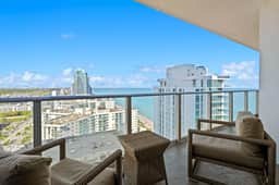 2bedroom Lyfe resort Apartment over the beach - Image 3