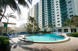 Beautiful apartment by the beach | Sian Residences - Image 2