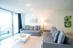 Beautiful apartment by the beach | Sian Residences - Image 4