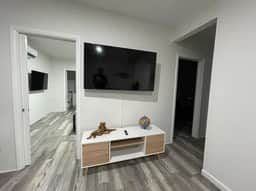 Charming 2 bed/2 bath apt w/patio & parking - Image 4