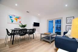 Chic apartment beside canal and near the beach 3 - Image 3