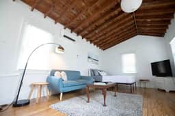 Cozy Rustic Studio Getaway - Image 3