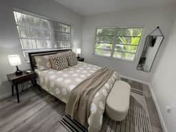 Fully equipped Apt w/ parking great location - Image 2