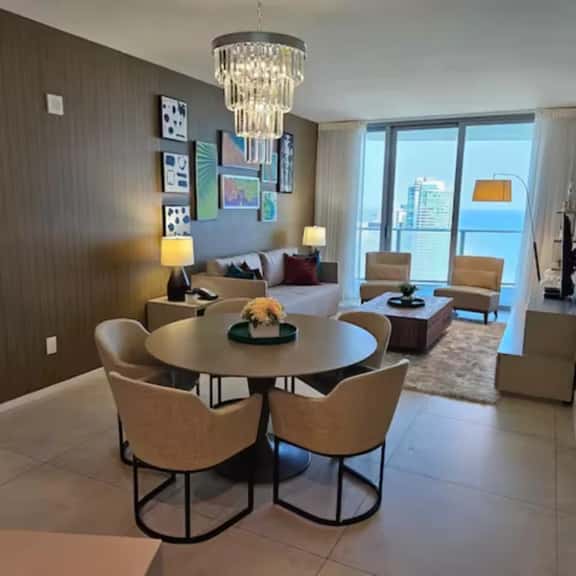 Hyde 3208 · Breathtaking view 2 bed/2 bath apart | Hyde R&R | Hyde 3208 - Image 1