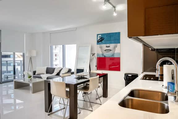 Brickell Center - Beautiful 2 bed 2 bath apartment - Image 5