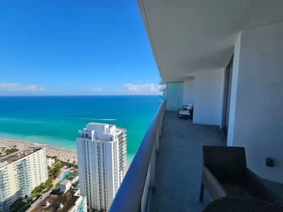 Hyde 3208 · Breathtaking view 2 bed/2 bath apart | Hyde R&R | Hyde 3208 - Image 3