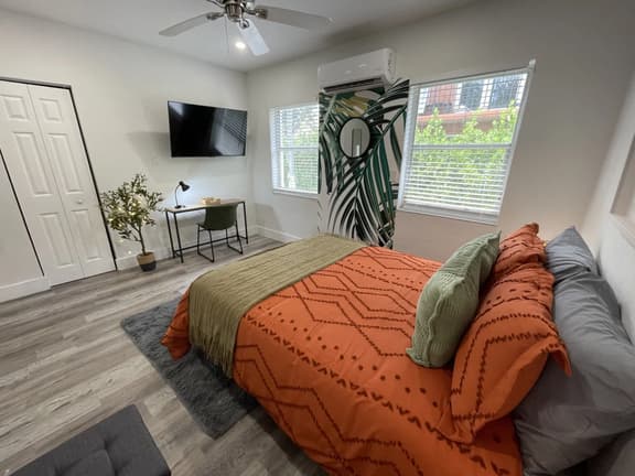 New remodeled ground level studio - Casa Habana - Image 1