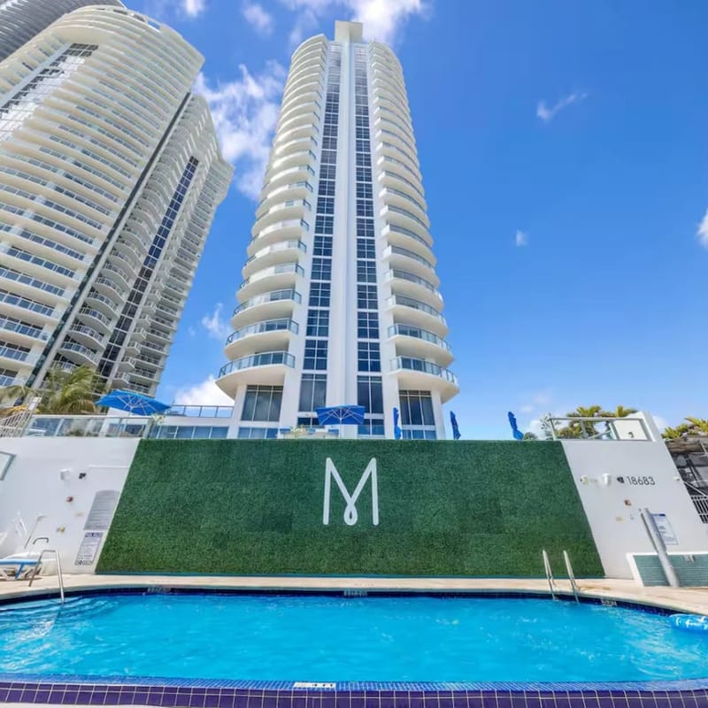 Marenas Beach Resort Private Apartment